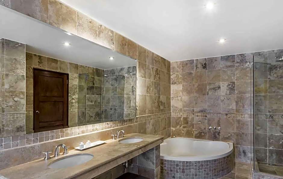 Wyndham Costa del Sol Cusco