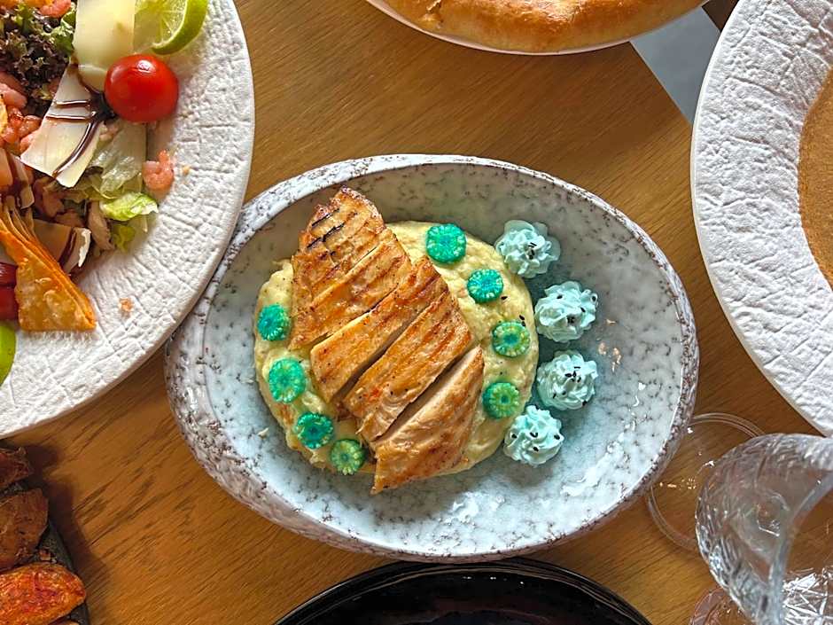 Hotel Memoir Kazbegi by DNT Group