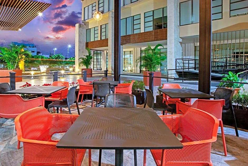Wyndham Garden Cancun Downtown
