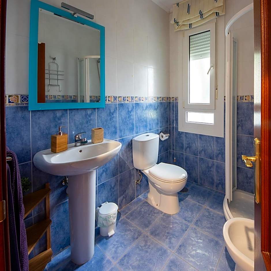 El Gato Gordo - bike & surf house