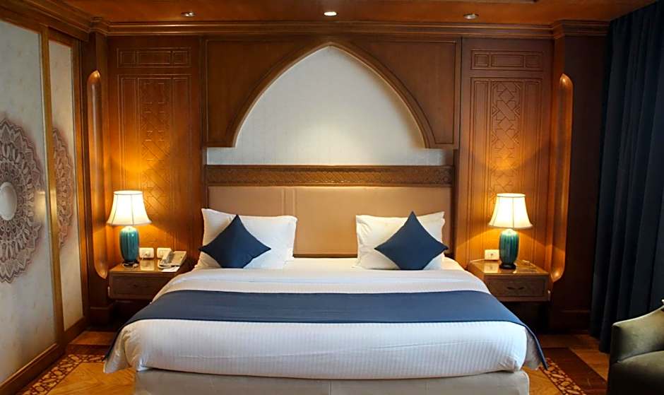 Helnan Landmark Hotel