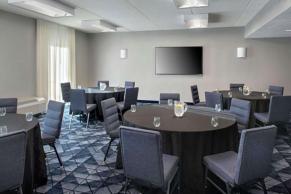 Courtyard by Marriott Silver Spring North/White Oak