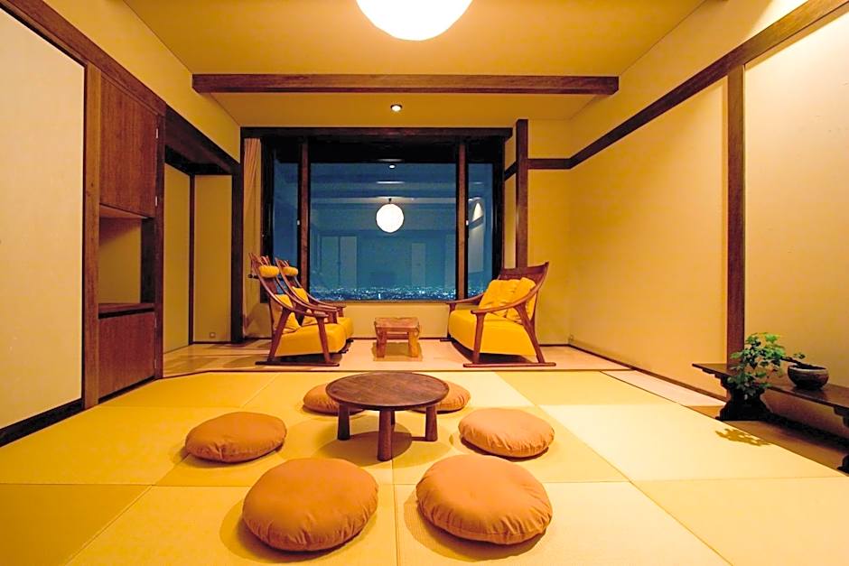 山荘 風の杜 Sanso Kazenomori
