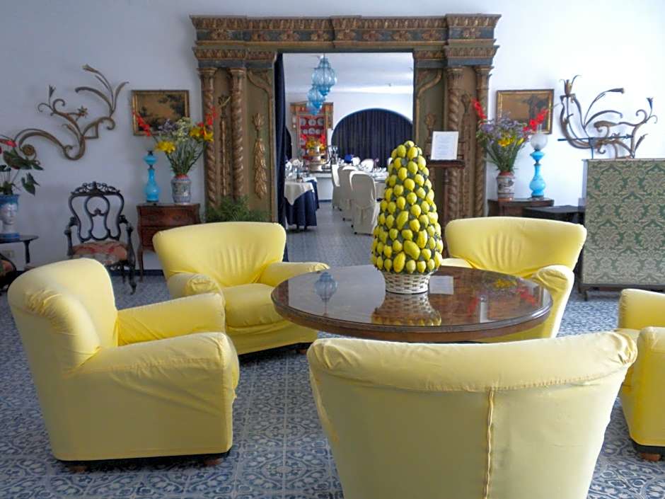 Arathena Rocks Hotel