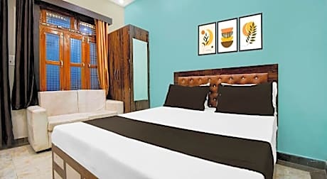 Hotel O Akbarpur Sultanpur Road