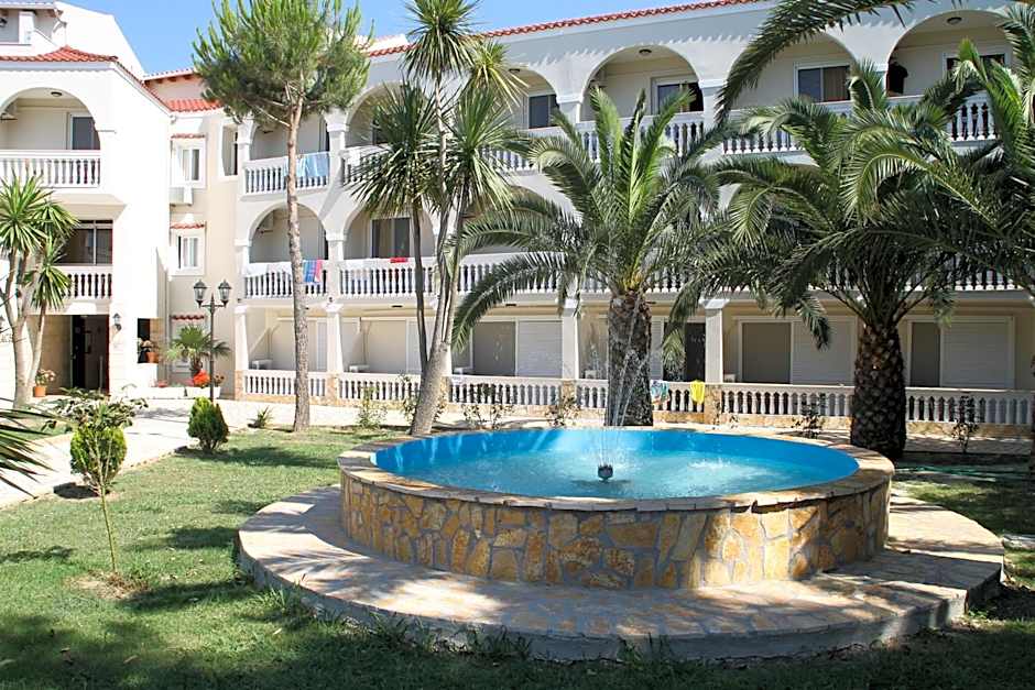 Angela Beach Hotel & Apts