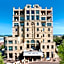 The Oread Lawrence, Tapestry Collection by Hilton