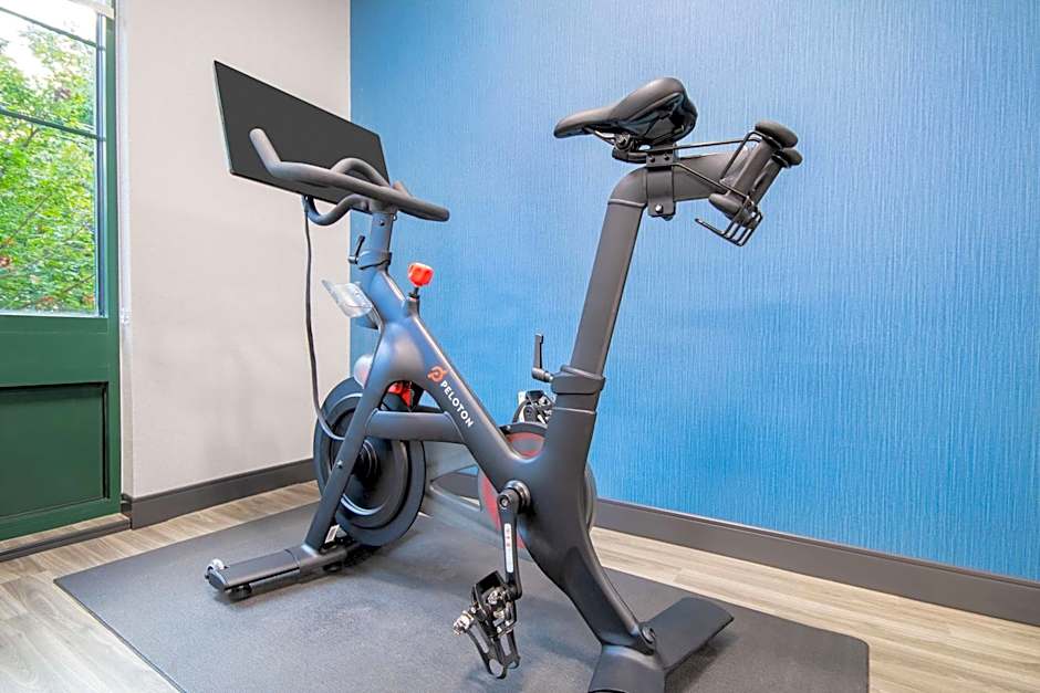 Hampton Inn By Hilton East Aurora