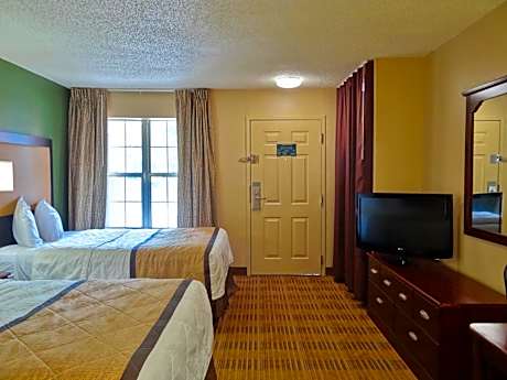 Studio with 2 Double Beds - Non-Smoking