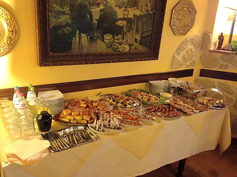 Torre Sangiovanni Albergo e Ristorante da Rosary