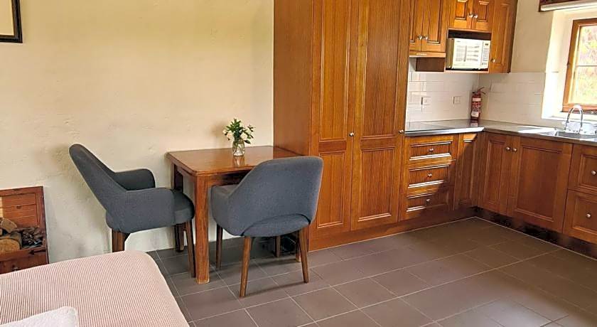 Bungaree Station Bed And Breakfast