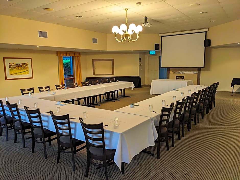 Clare Country Club