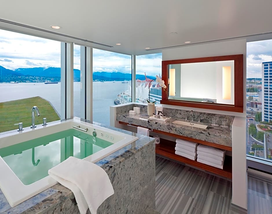 Fairmont Pacific Rim