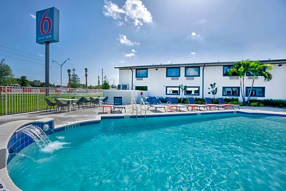 Motel 6-Fort Lauderdale, FL