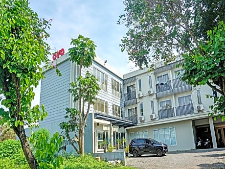 Capital O 91288 Chrysant Premiere Residence