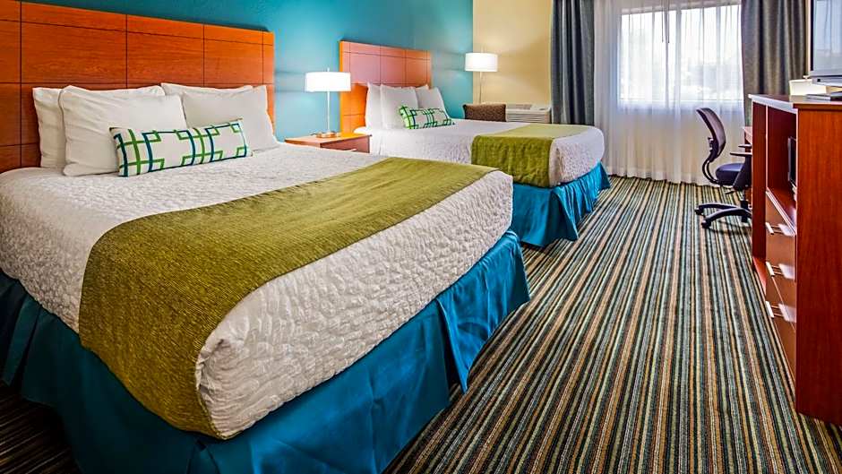 Best Western Warren Hotel