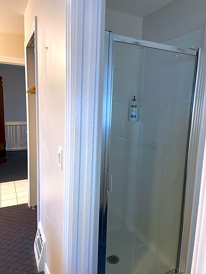 Cambie Lodge