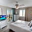 2BR, 2Bath condo Oceanfront Getaway with pool
