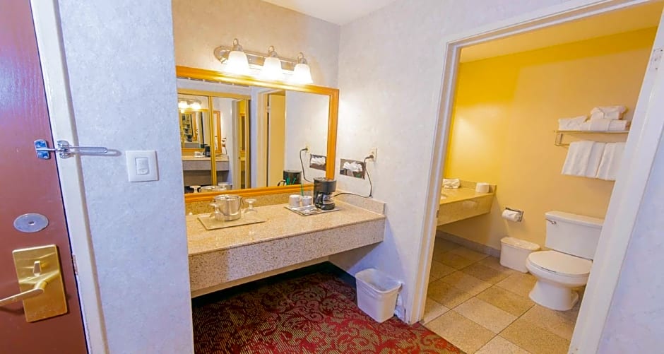 Duniya Hotel