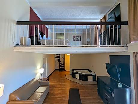Superior King Room with Loft & Spa Bath Smoke Free