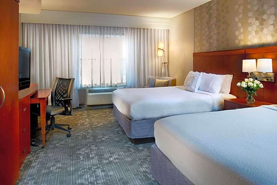 Courtyard by Marriott Memphis Collierville