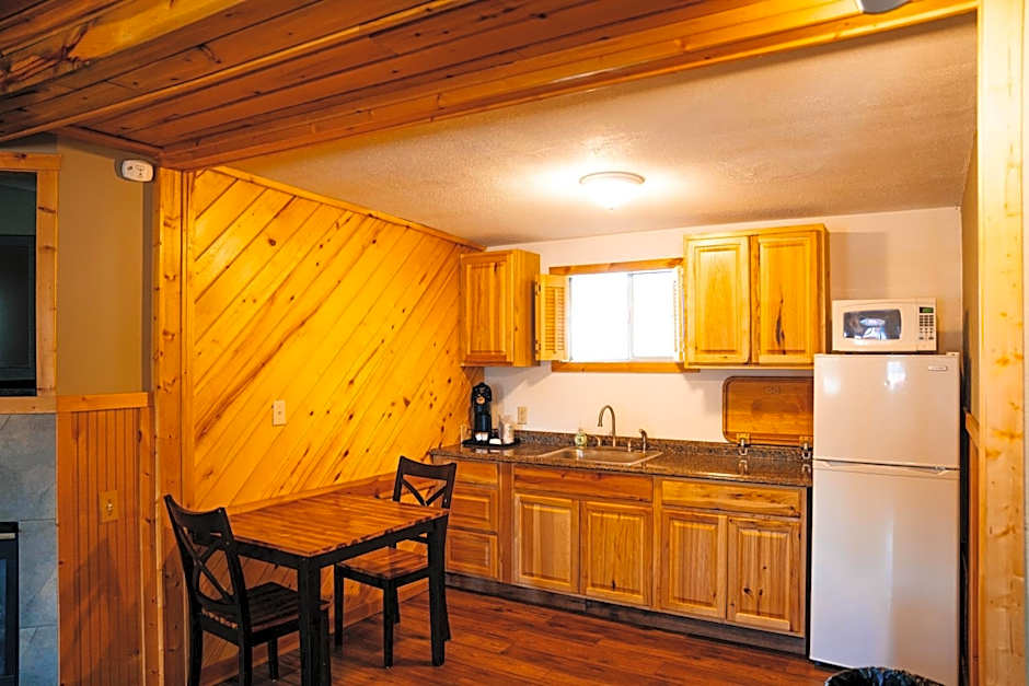 Salida Inn & Monarch Suites