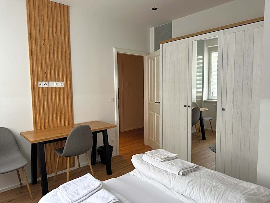 Lion`s Rooms n Apartments