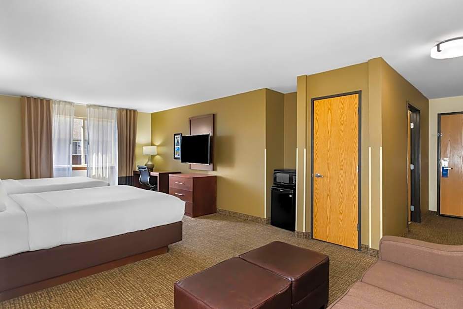 Comfort Inn & Suites Greeley