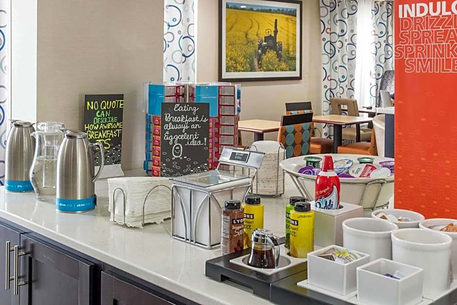 Hampton Inn By Hilton Douglas