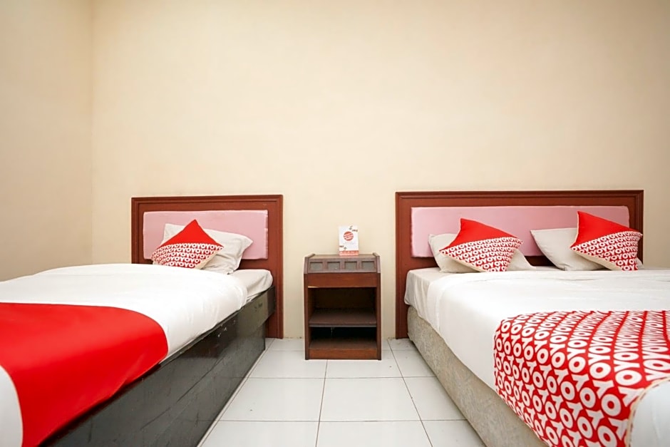 OYO 2003 Female Guest House