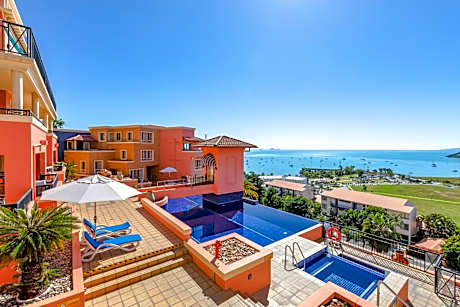 Martinique Whitsunday Resort