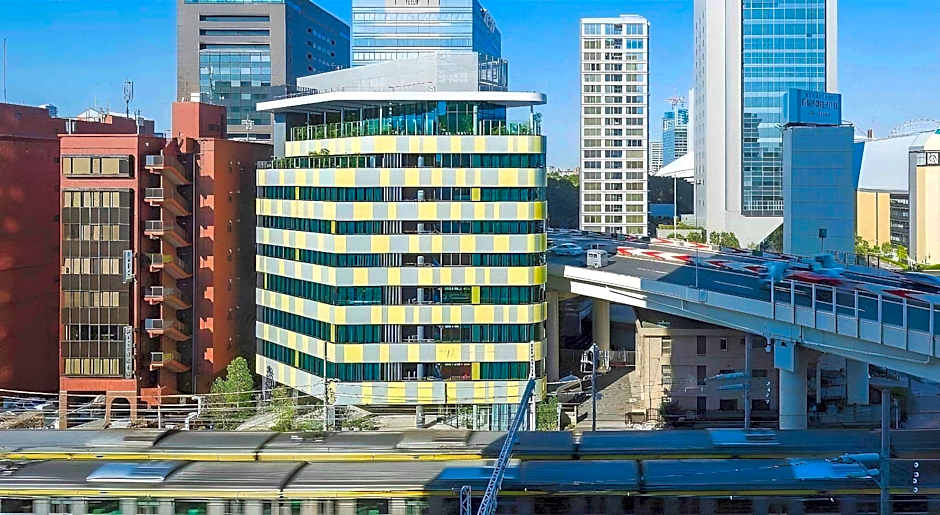 toggle hotel suidobashi TOKYO