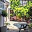 The Crown & Thistle, Abingdon, Oxfordshire - Acorn Pubs