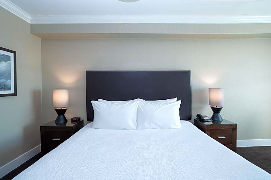 Sandman Hotel Oakville