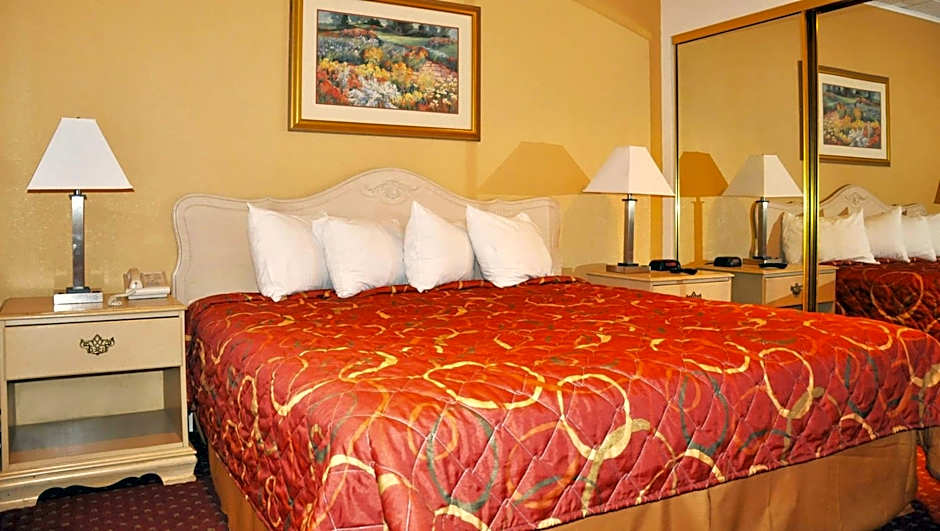 Magnuson Hotel East Sandusky