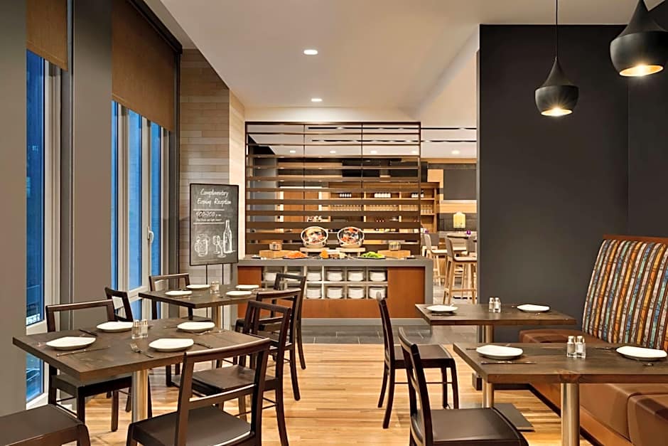 Embassy Suites By Hilton New York Midtown Manhattan