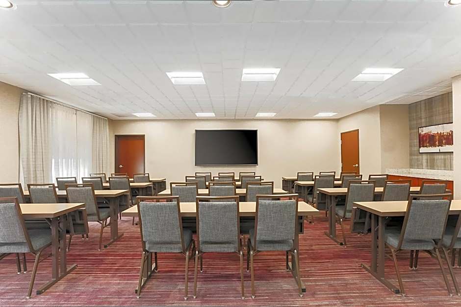 Courtyard by Marriott Tampa Brandon