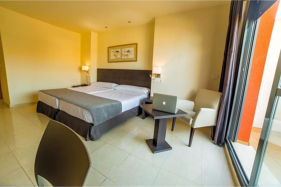 Hotel Adaria Vera
