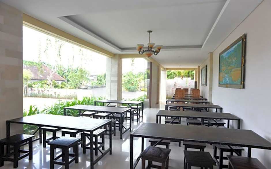 Bali Mega Hotel