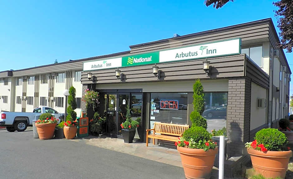 Arbutus Inn