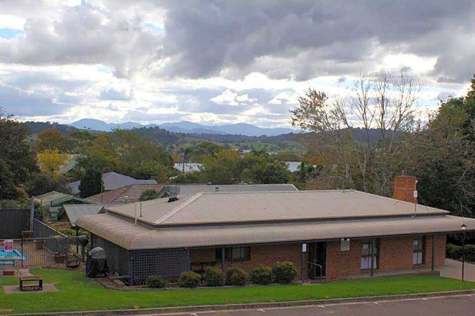 Bega Downs Motor Inn
