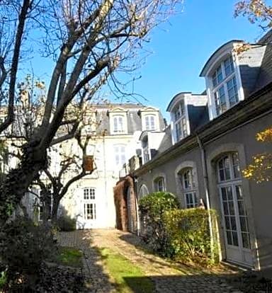 Hotel Du Marquis De Broc – Le Mans, AR