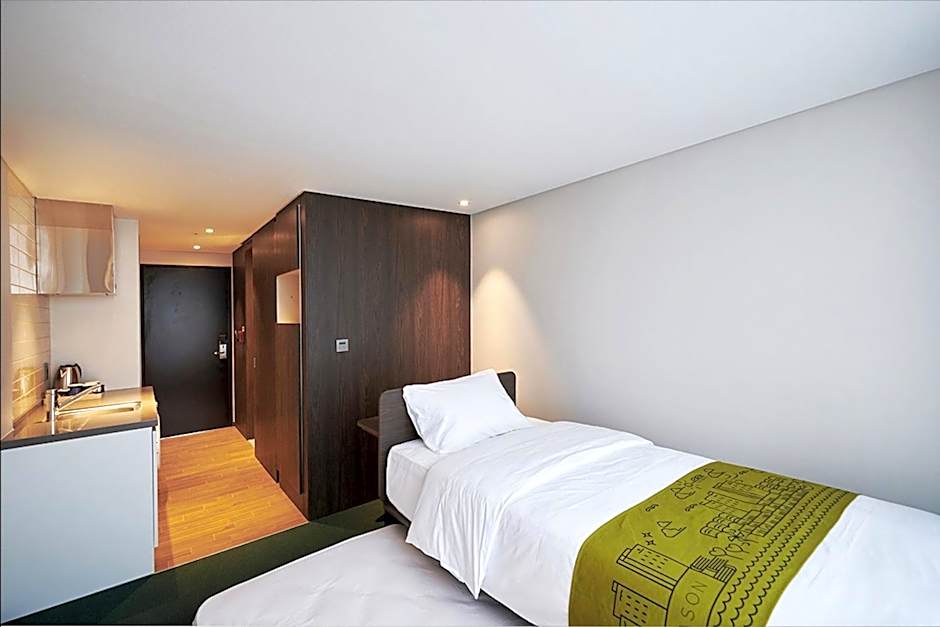 Jeju Pureun Hotel