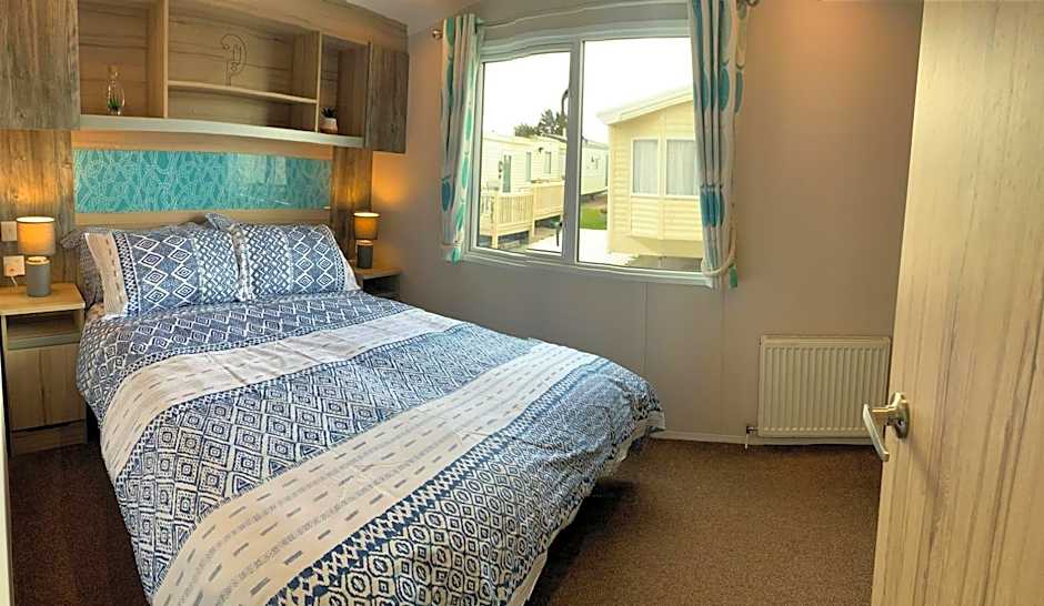 Luxurious caravan in Lyons Holiday Park Rhyl