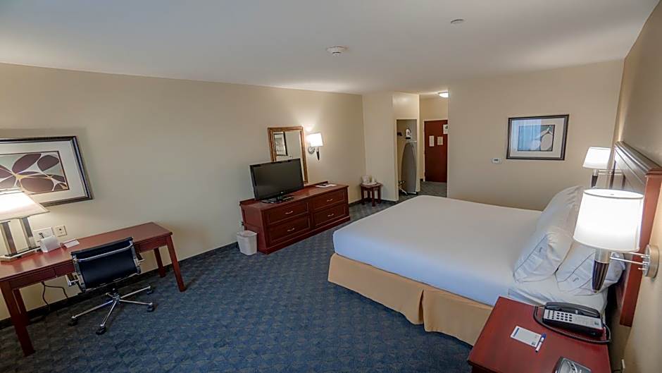 Holiday Inn Express Hotel & Suites Pampa By IHG