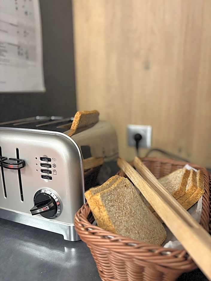 Kyriad Limoges Centre Gare - Atrium