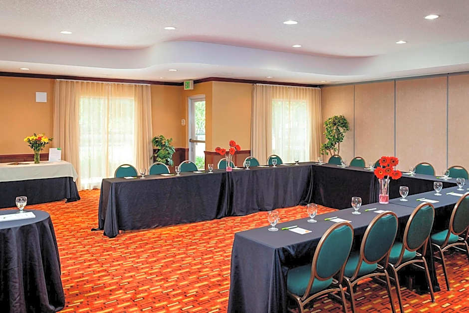 Courtyard by Marriott Ventura Simi Valley