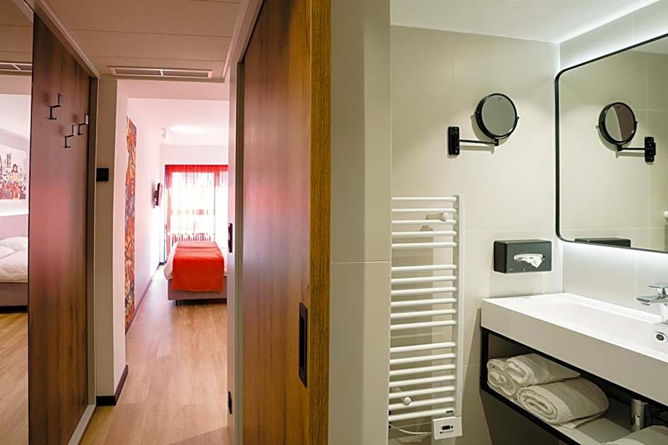 Ostend Hotel