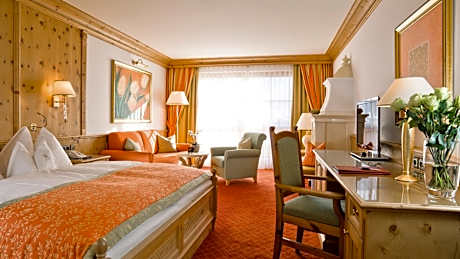 Junior Suite with Balcony