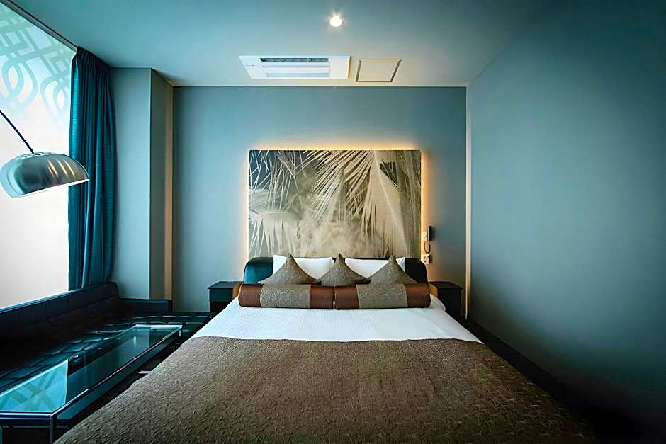 HOTEL BLAX